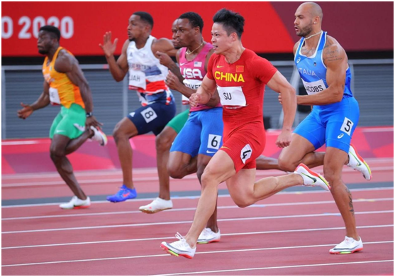 8月1日,在东京奥运会男子100米决赛中,中国选手苏炳添以9秒98的成绩